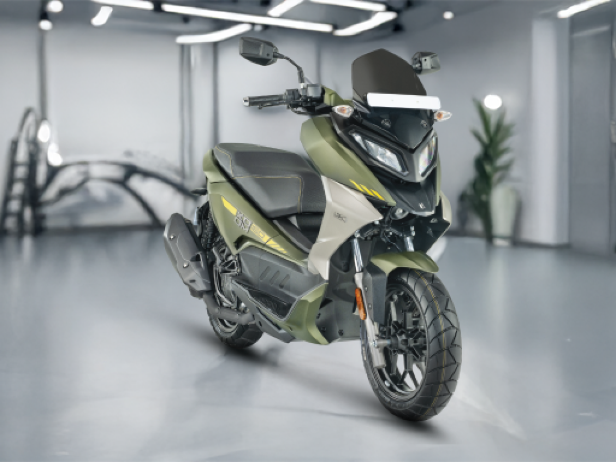 Hero Xoom 160 Bike Price in Varanasi - On road & Ex showroom